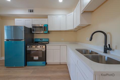 7727 South Carpenter Street Chicago IL 60620