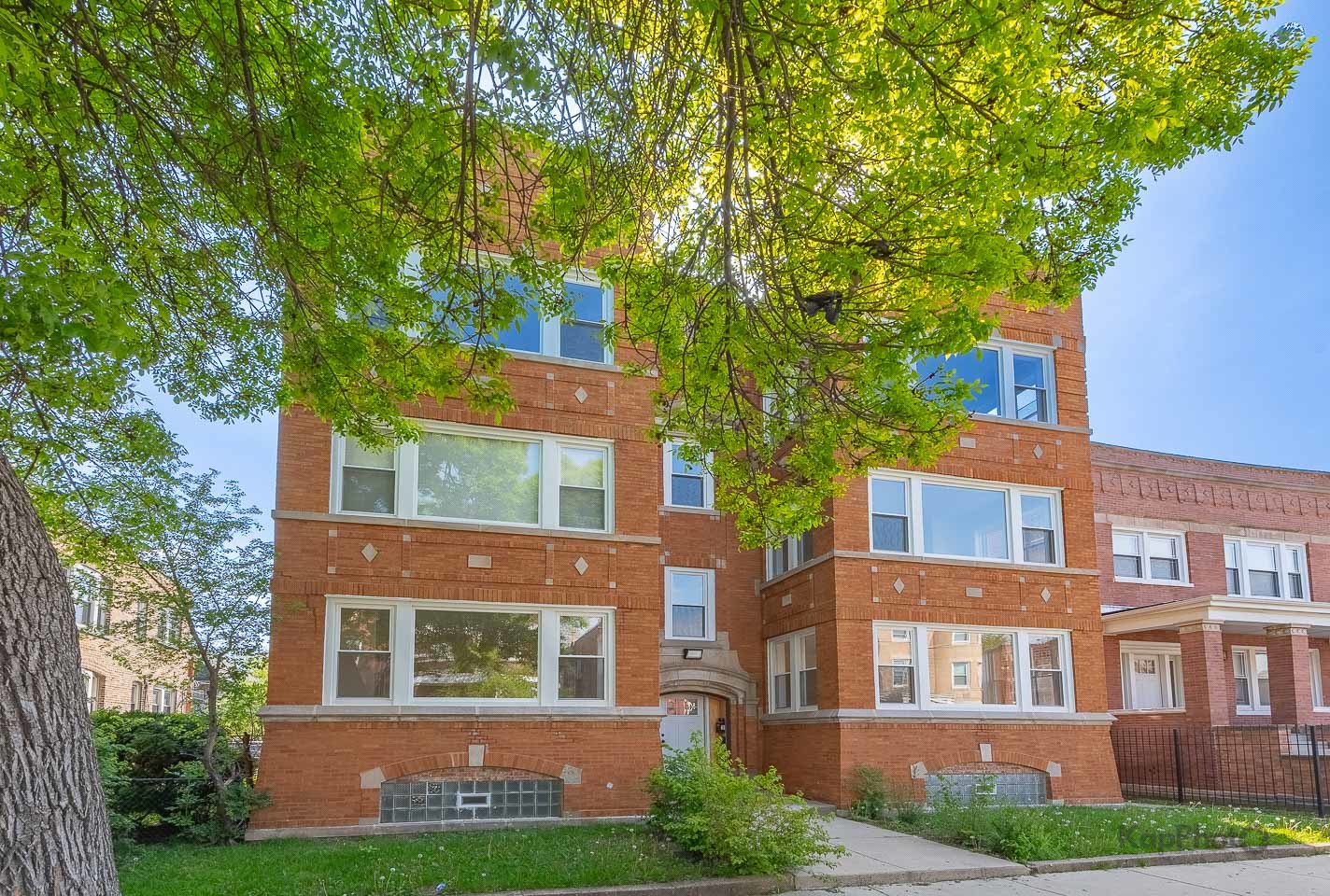 7727 South Carpenter Street Chicago IL 60620