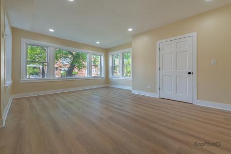 7727 South Carpenter Street Chicago IL 60620