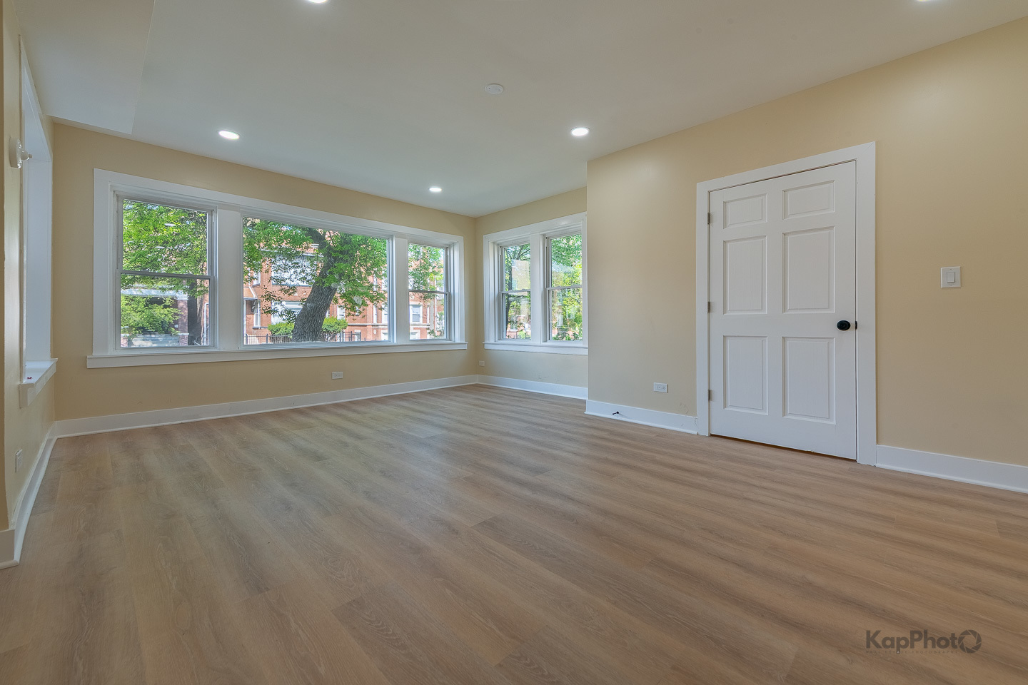 7727 South Carpenter Street Chicago IL 60620