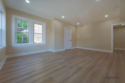 7727 South Carpenter Street Chicago IL 60620