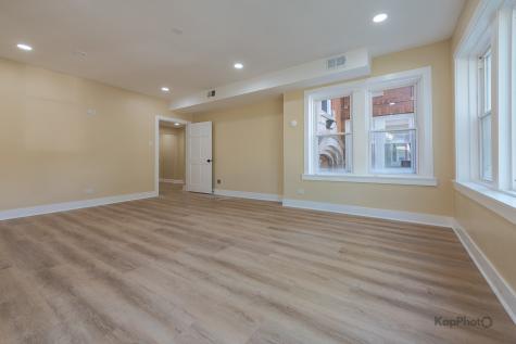7727 South Carpenter Street Chicago IL 60620