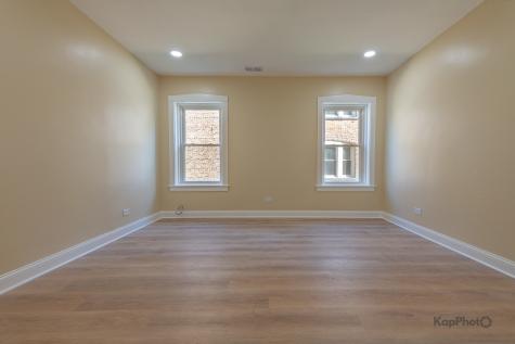 7727 South Carpenter Street Chicago IL 60620