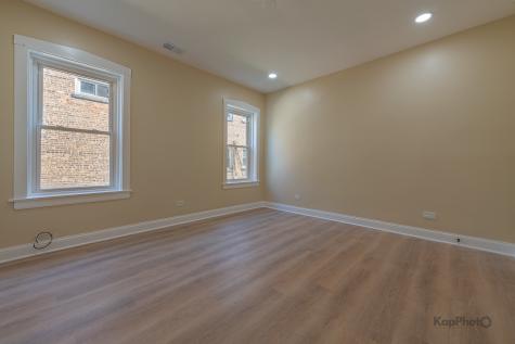 7727 South Carpenter Street Chicago IL 60620