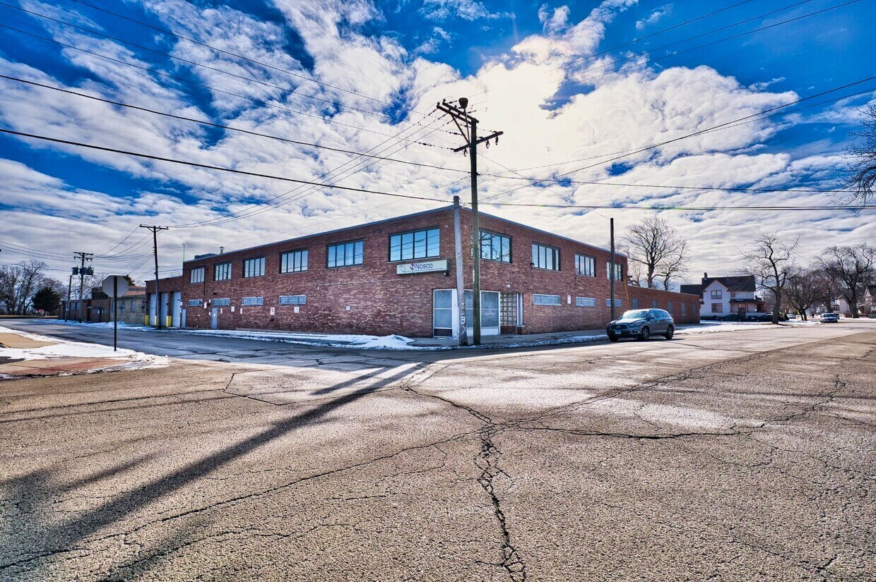 651 South Martin Luther King Jr Avenue Waukegan IL 60085