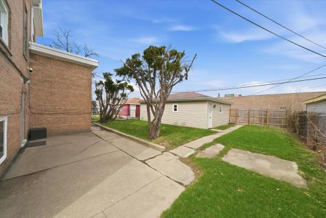 7412 West 63rd Place Summit IL 60501