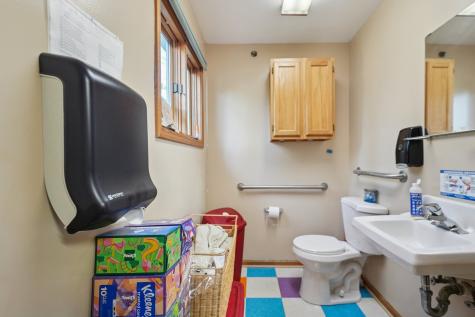 1S221 Summit Avenue Oakbrook Terrace IL 60181