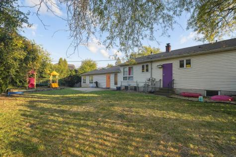 1S221 Summit Avenue Oakbrook Terrace IL 60181