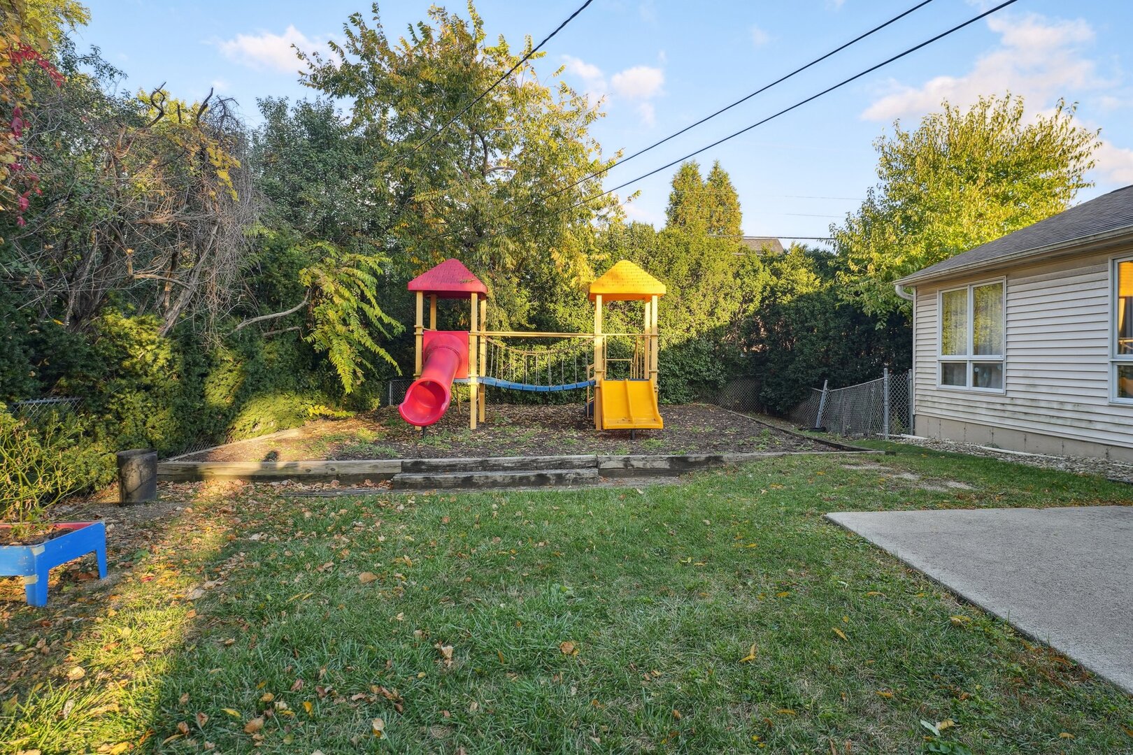 1S221 Summit Avenue Oakbrook Terrace IL 60181