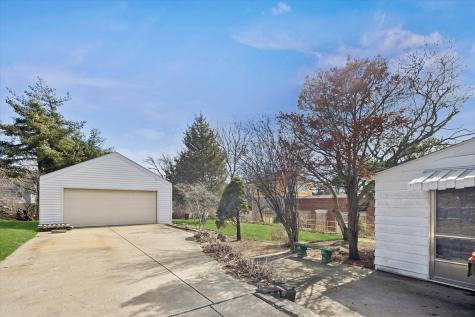 141 South Neltnor Boulevard West Chicago IL 60185