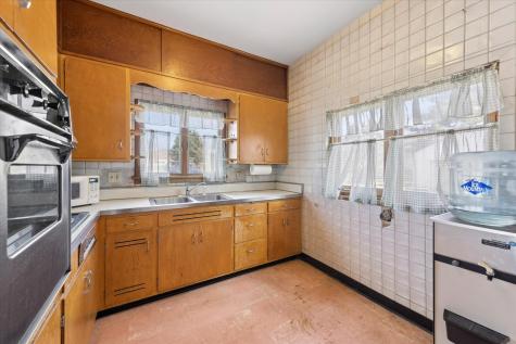 141 South Neltnor Boulevard West Chicago IL 60185