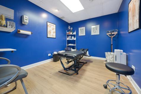 7361 North Avenue River Forest IL 60305