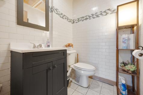 7361 North Avenue River Forest IL 60305
