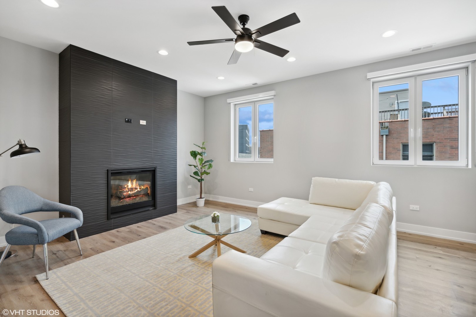 3335-3341 North Sheffield Avenue Chicago IL 60657