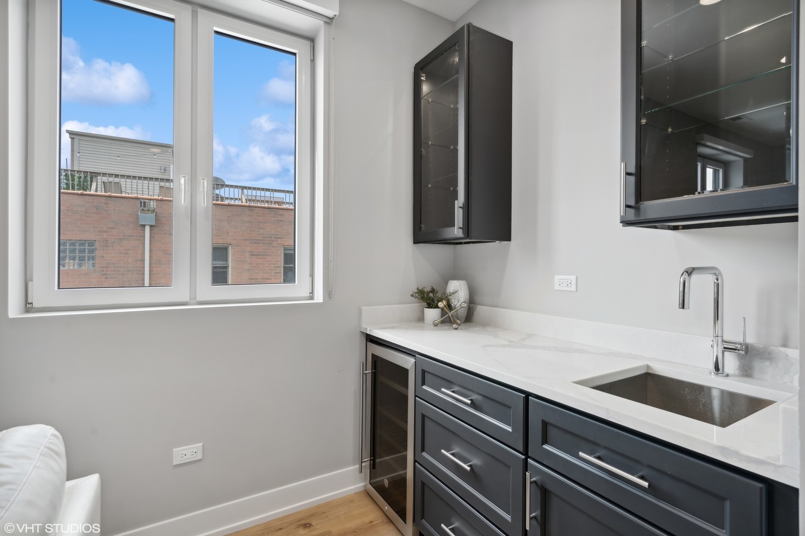 3335-3341 North Sheffield Avenue Chicago IL 60657