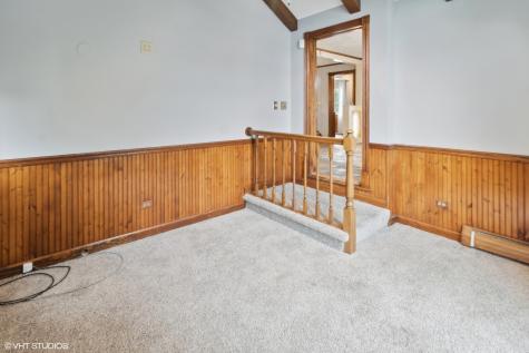 438 North Hough Street Barrington IL 60010