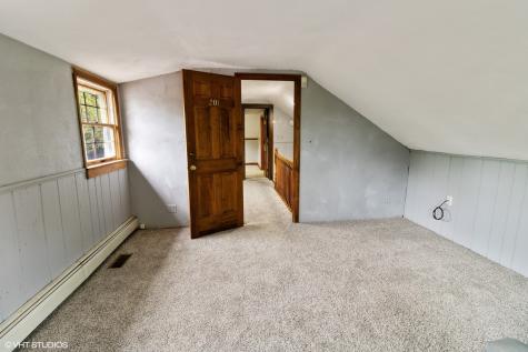 438 North Hough Street Barrington IL 60010