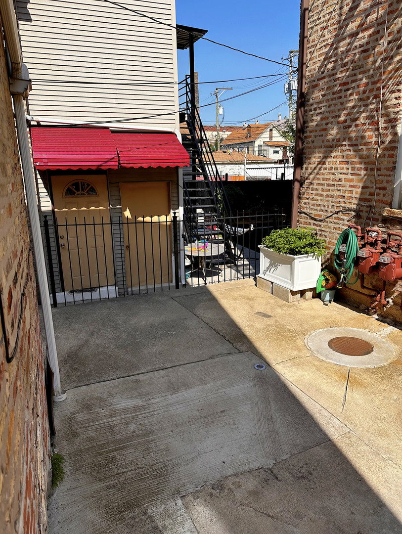 1448 South Rockwell Avenue Chicago IL 60608