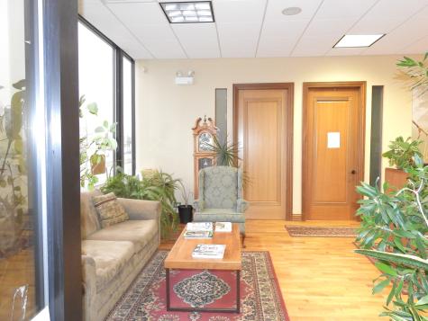 8130 North Milwaukee Avenue Niles IL 60714