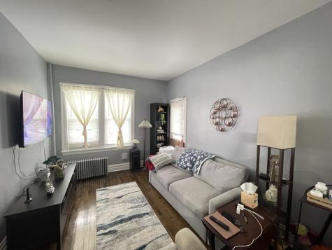 4155 West Roscoe Street Chicago IL 60641