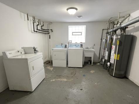 4155 West Roscoe Street Chicago IL 60641