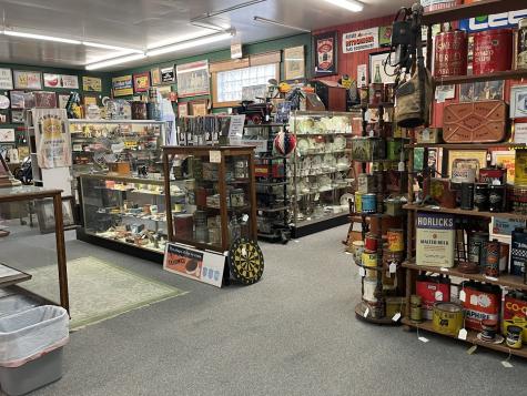 890 Lake Avenue Woodstock IL 60098