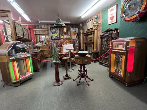 890 Lake Avenue Woodstock IL 60098