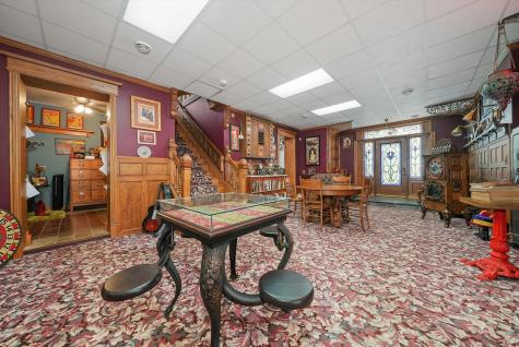 890 Lake Avenue Woodstock IL 60098