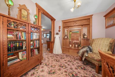 890 Lake Avenue Woodstock IL 60098