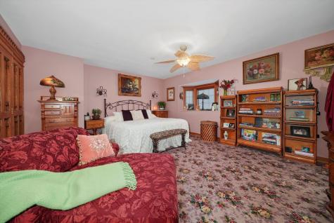 890 Lake Avenue Woodstock IL 60098