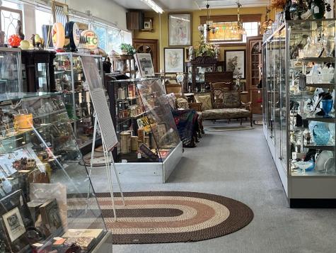 890 Lake Avenue Woodstock IL 60098