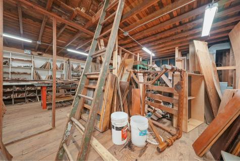 890 Lake Avenue Woodstock IL 60098