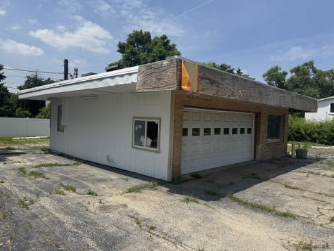 227 Sycamore Road Genoa IL 60135