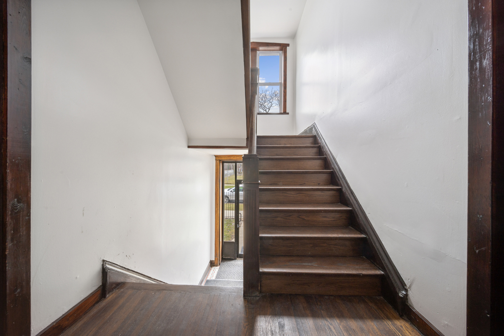 4537 West Congress Parkway Chicago IL 60624