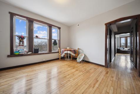 4537 West Congress Parkway Chicago IL 60624