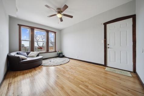 4537 West Congress Parkway Chicago IL 60624