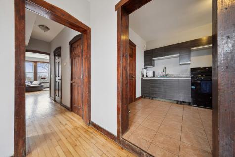 4537 West Congress Parkway Chicago IL 60624