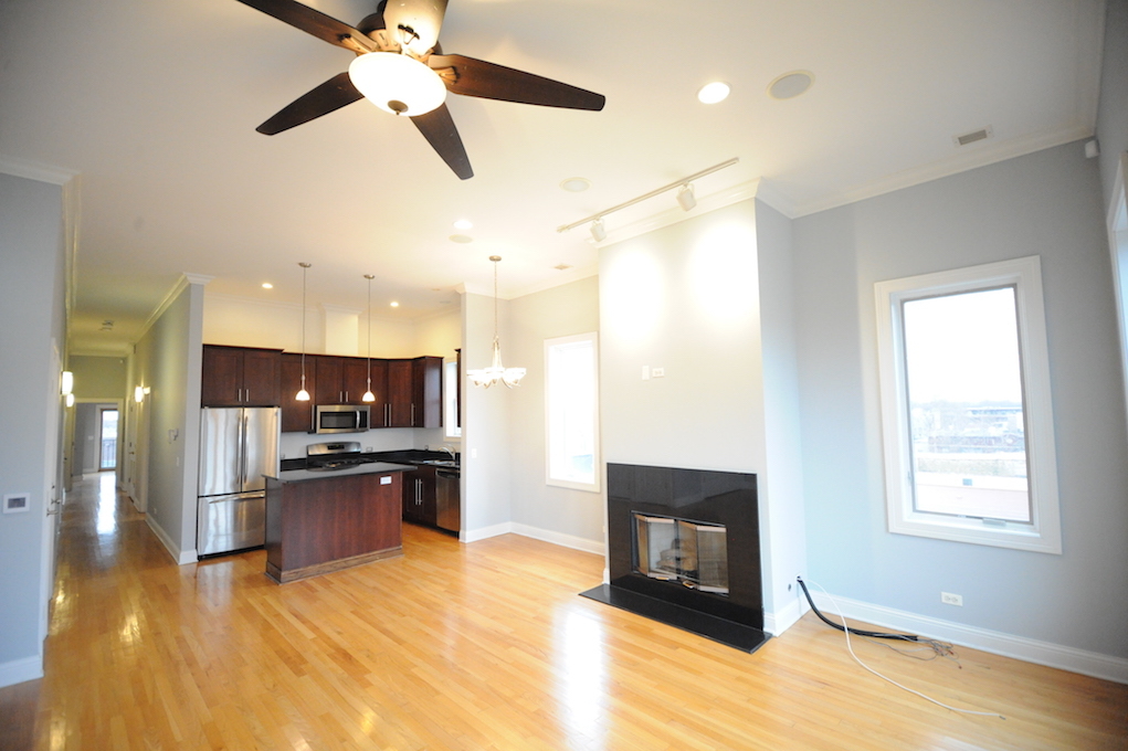 2903 West Irving Park Road Chicago IL 60618