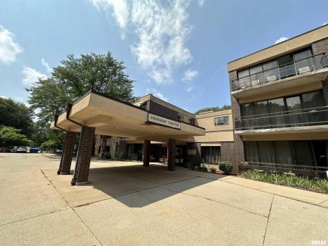 1801 Avenue G Sterling IL 61081