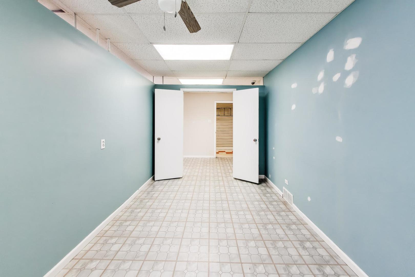 5510 West Montrose Avenue Chicago IL 60641