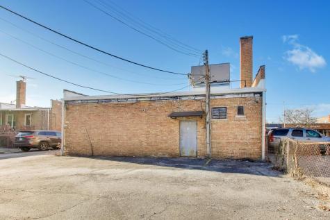5510 West Montrose Avenue Chicago IL 60641