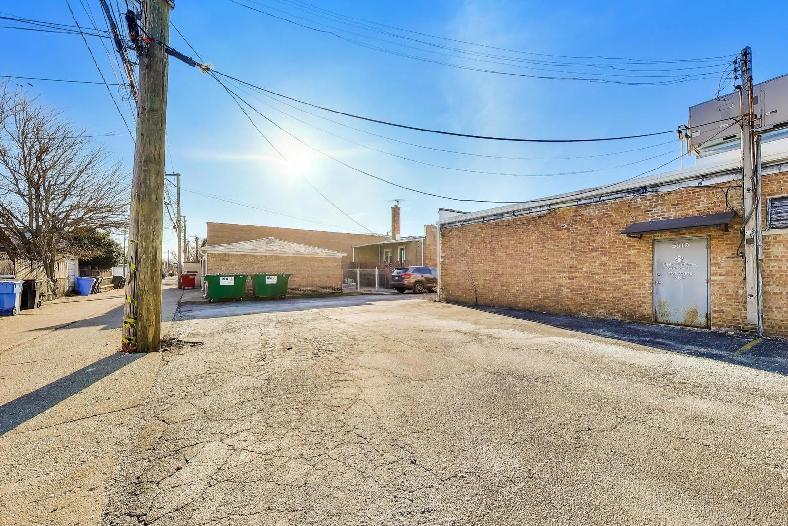 5510 West Montrose Avenue Chicago IL 60641
