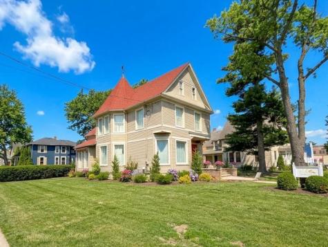 28 South 5th Street Geneva IL 60134