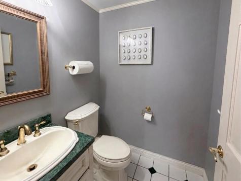 28 South 5th Street Geneva IL 60134