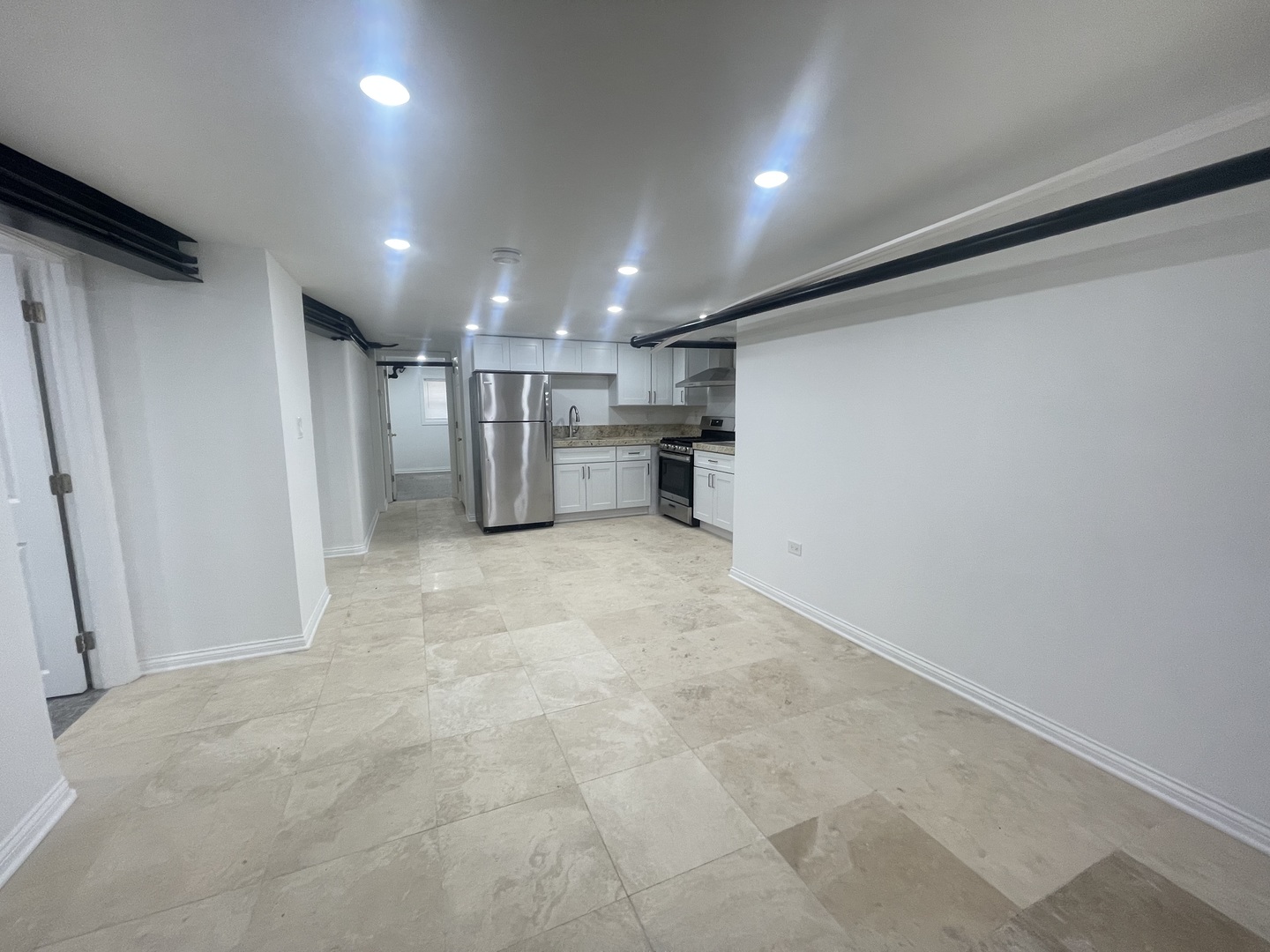 2748 North Austin Avenue Chicago IL 60639