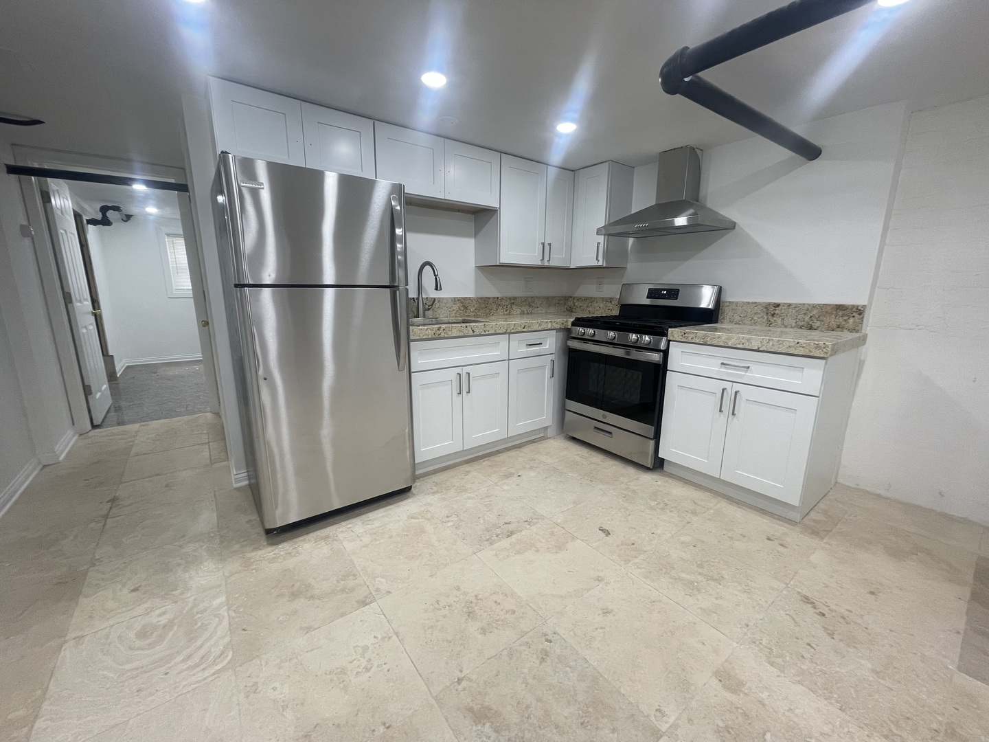 2748 North Austin Avenue Chicago IL 60639