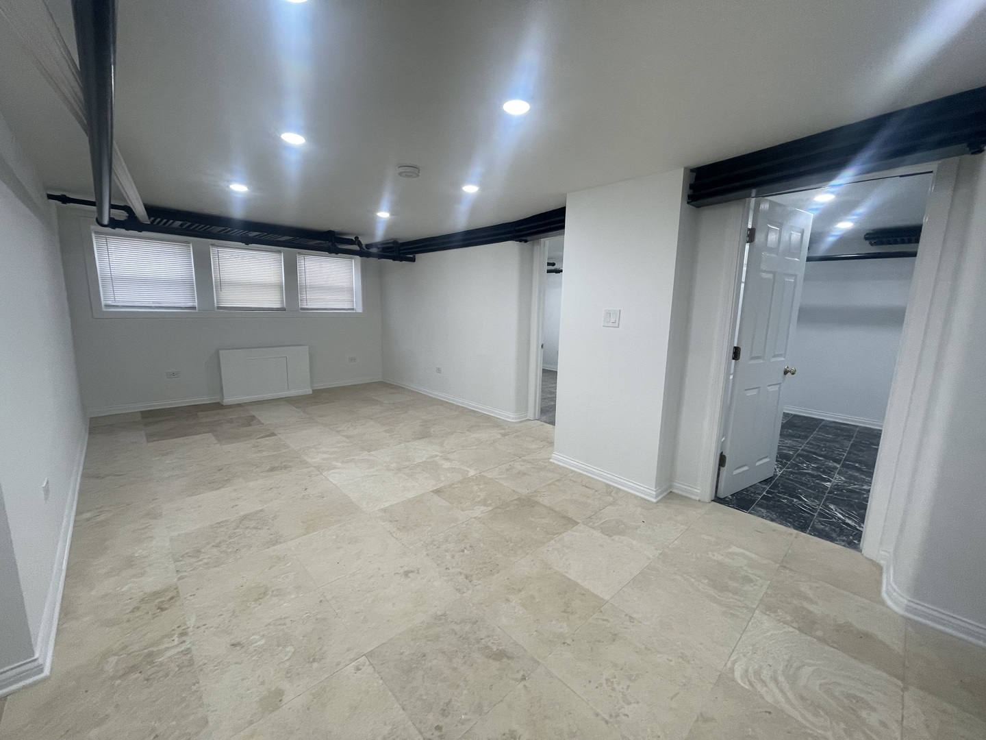 2748 North Austin Avenue Chicago IL 60639