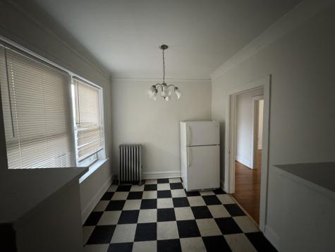 8035 South Evans Avenue Chicago IL 60619