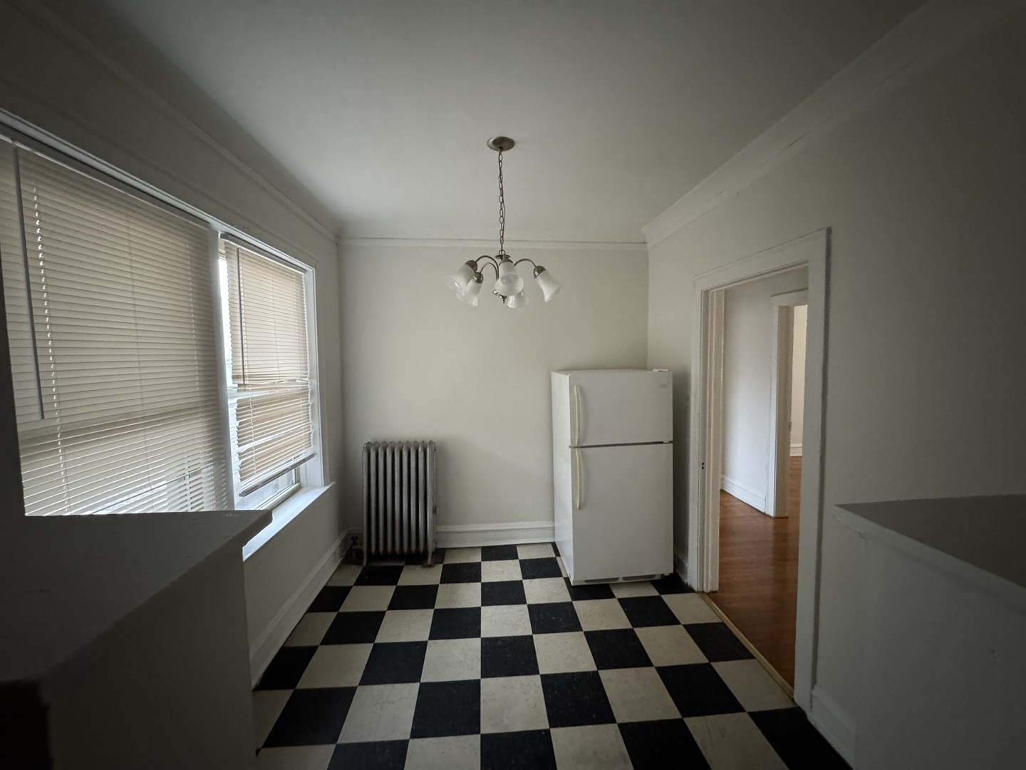 8035 South Evans Avenue Chicago IL 60619