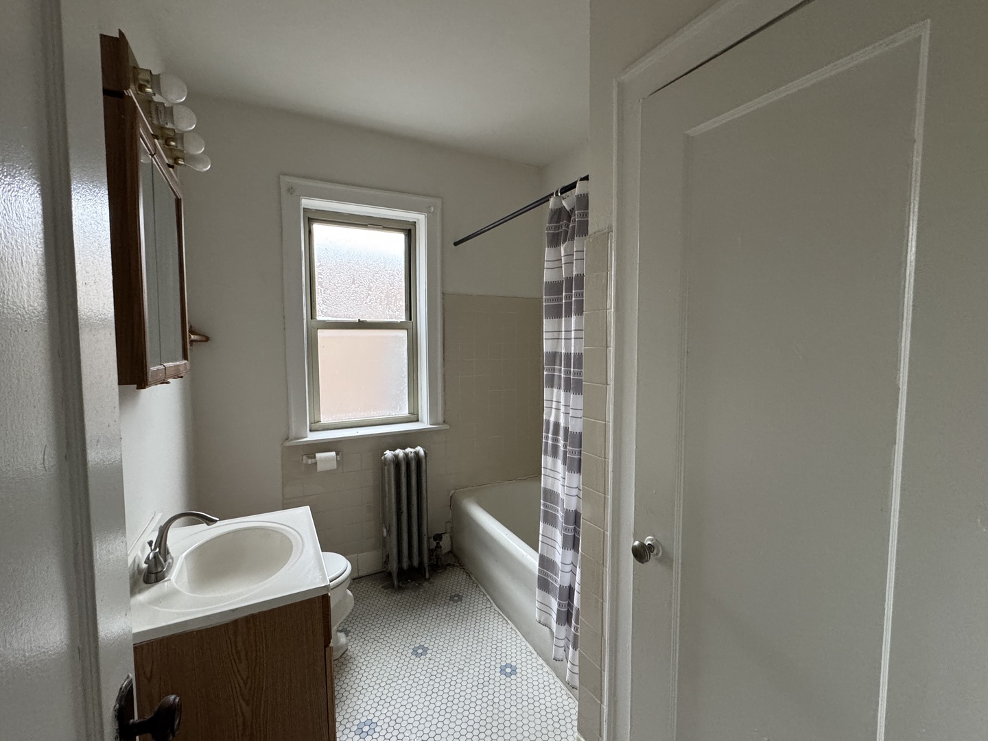 8035 South Evans Avenue Chicago IL 60619